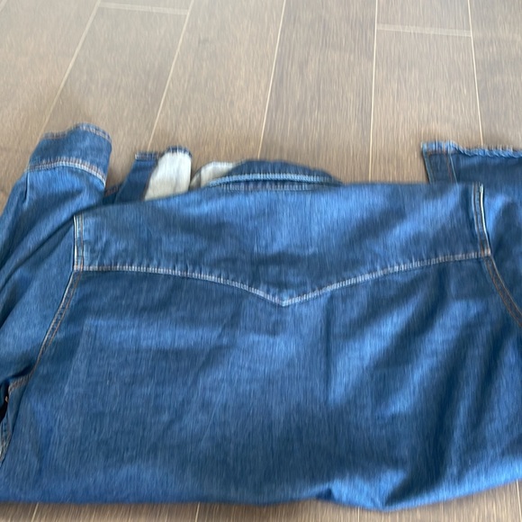 Zara denim top. - Picture 5 of 6